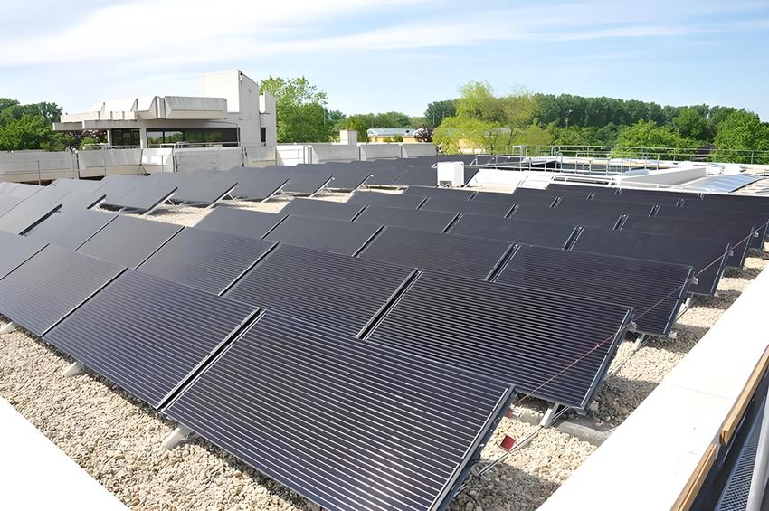 Commercial solar hot water equipment image for closed-loop buffer system planning